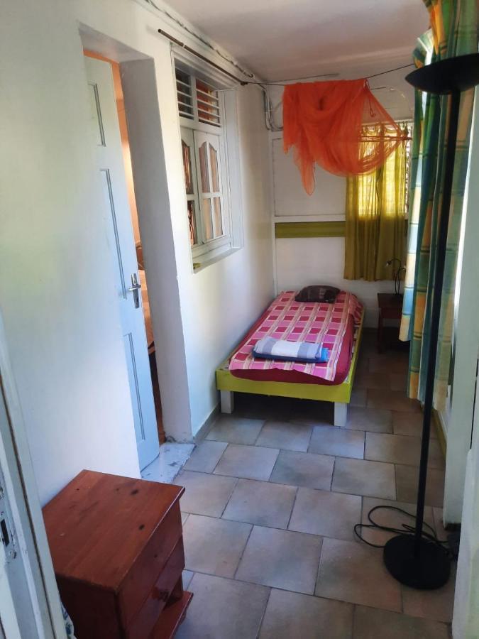 Apartmán Le Jardin De Massieux Bouillante Exteriér fotografie